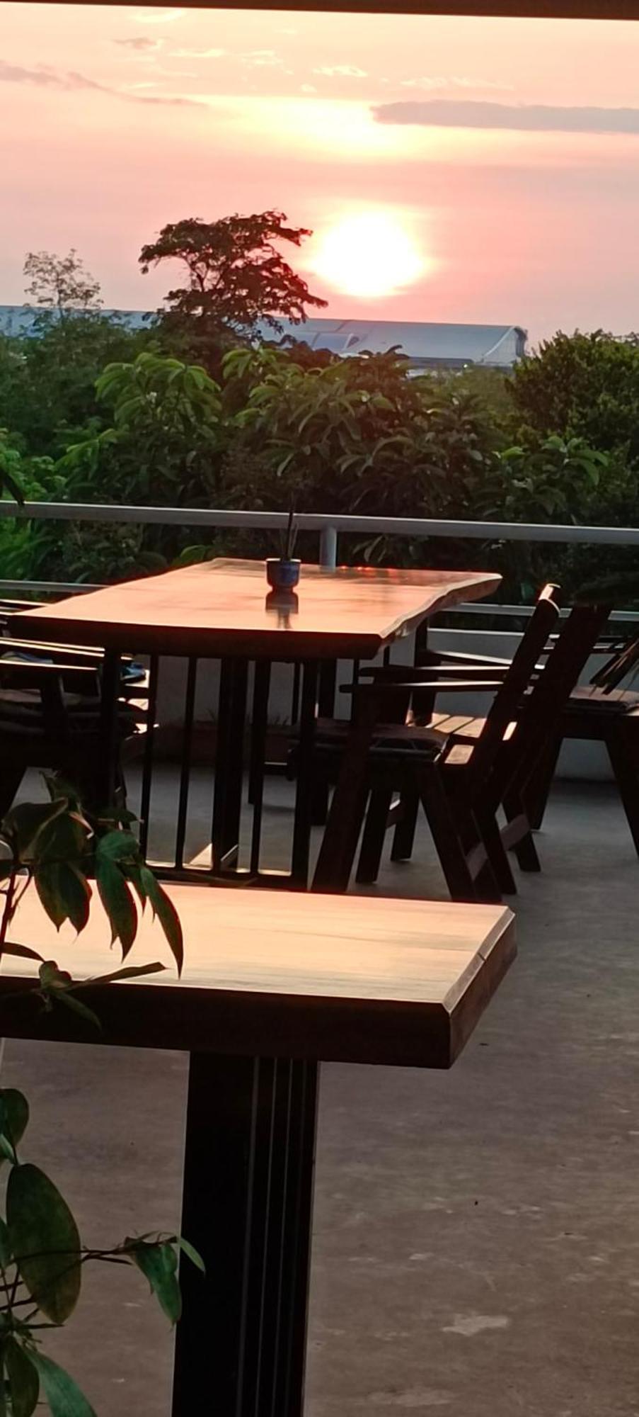 Batikseafood Airport & Room Ban Bo Sai Klang Szoba fotó
