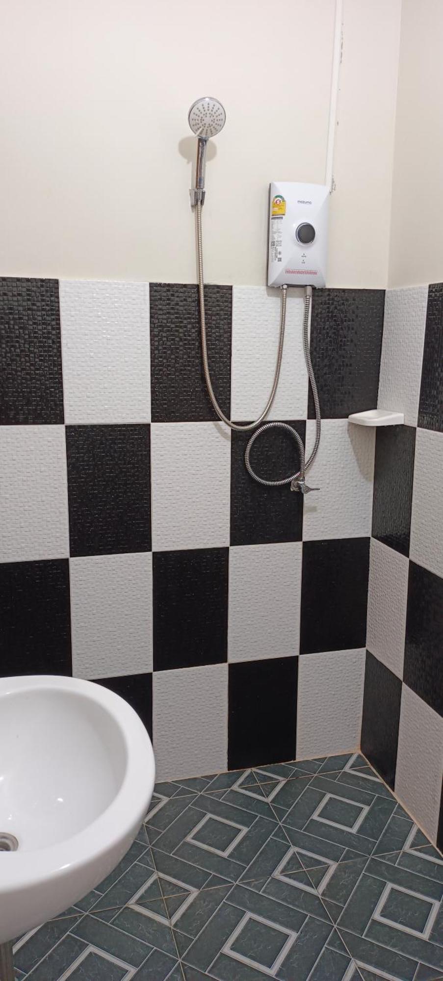 Batikseafood Airport & Room Ban Bo Sai Klang Szoba fotó