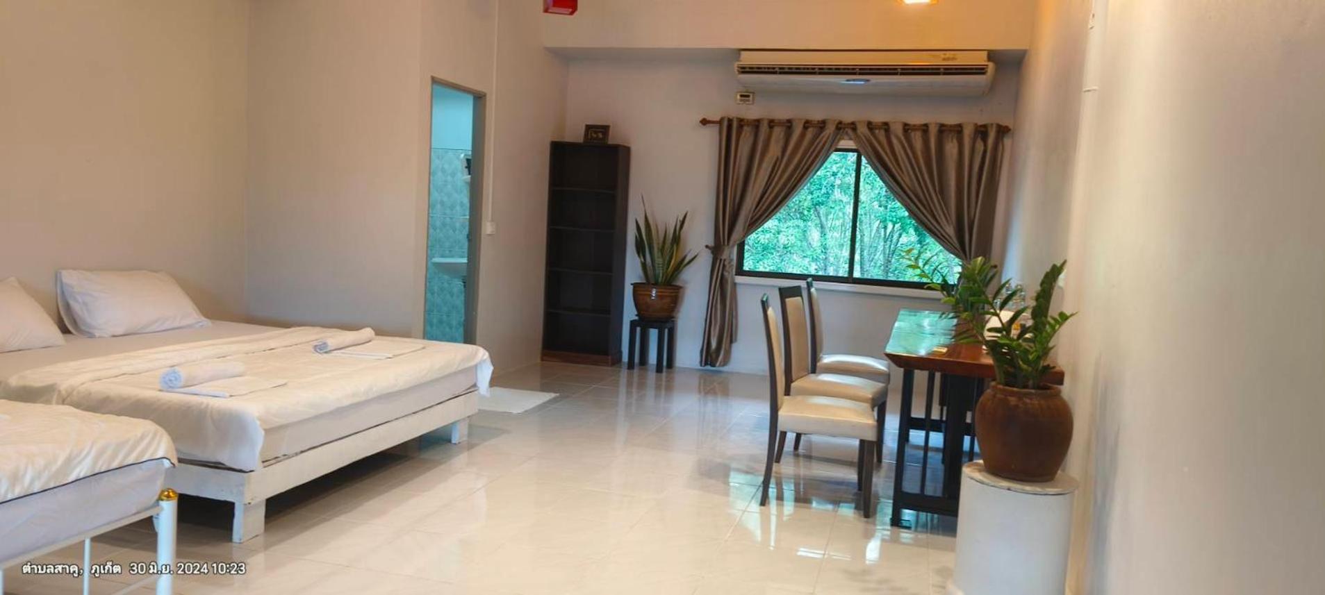 Batikseafood Airport & Room Ban Bo Sai Klang Kültér fotó