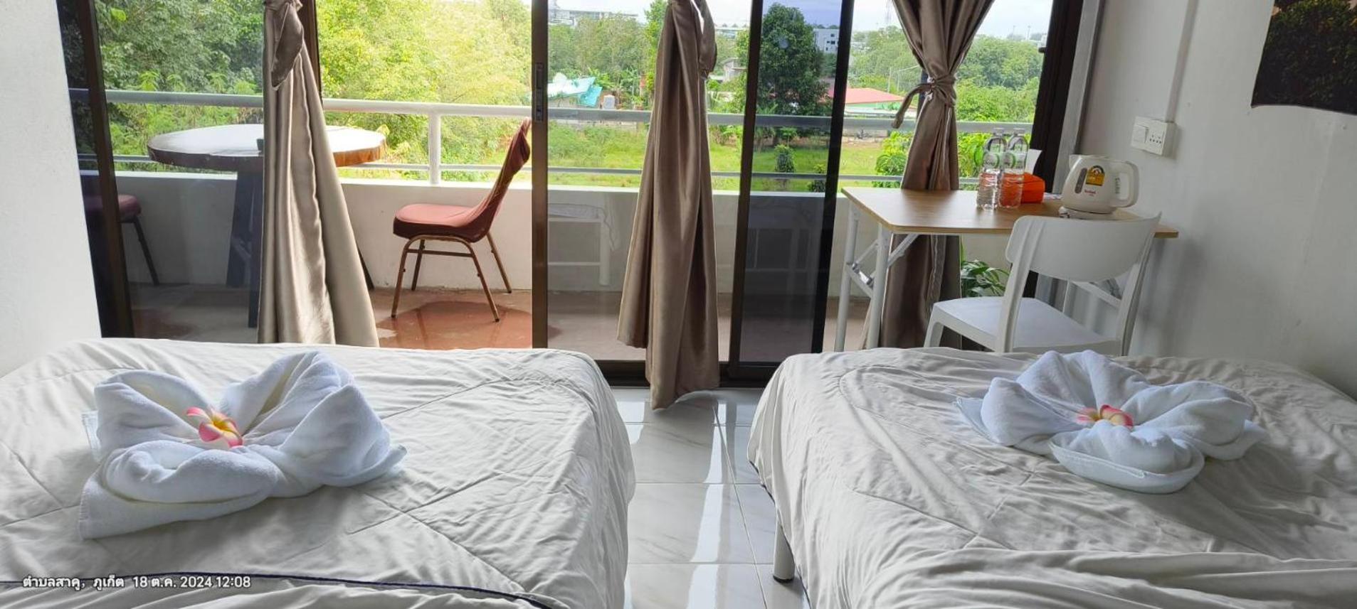 Batikseafood Airport & Room Ban Bo Sai Klang Kültér fotó